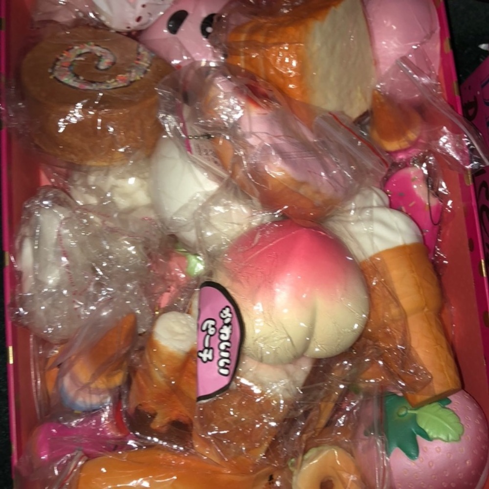 🌙Mixed squishy bundle READ description